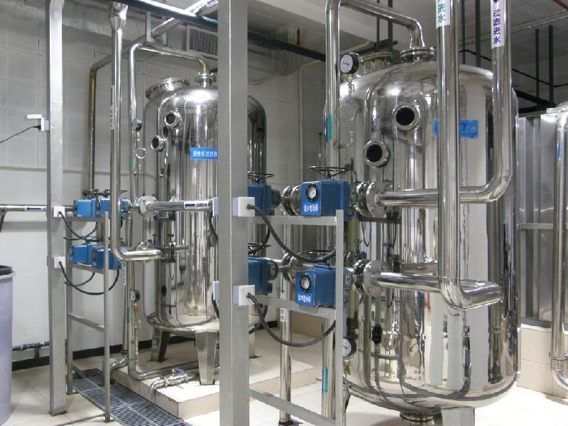 東博<a href='http://www.baolaishengwu.com' target='_blank'>超<a href='http://www.baolaishengwu.com' target='_blank'>純水設(shè)備</a></a>凈水器 東博<a href='http://www.baolaishengwu.com' target='_blank'>超<a href='http://www.baolaishengwu.com' target='_blank'>純水設(shè)備</a></a>凈水器